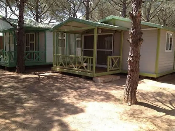 Camping Neptuno Hotel 2*