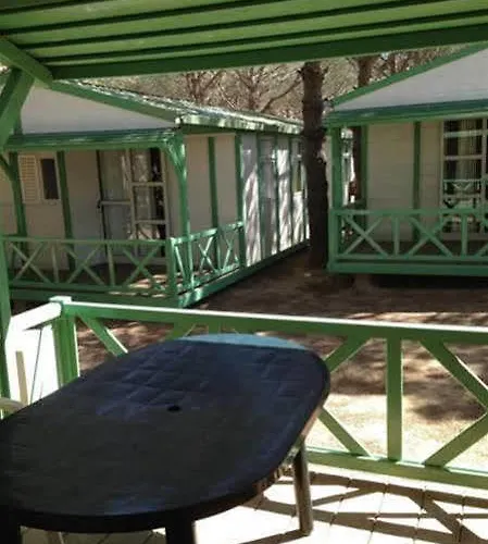 Camping Neptuno Hotel