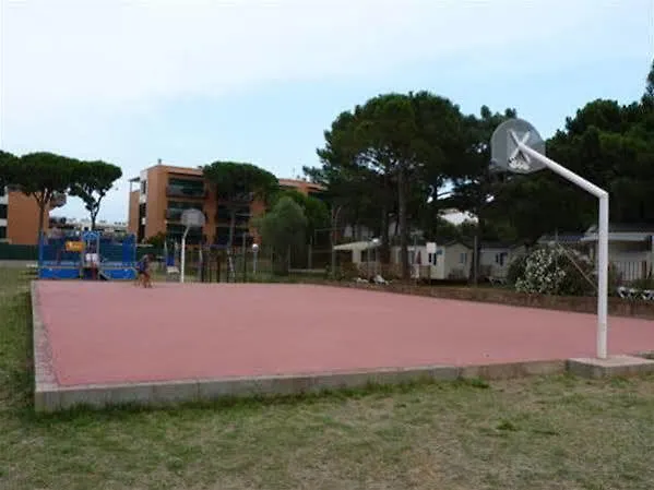 Camping Neptuno 2*